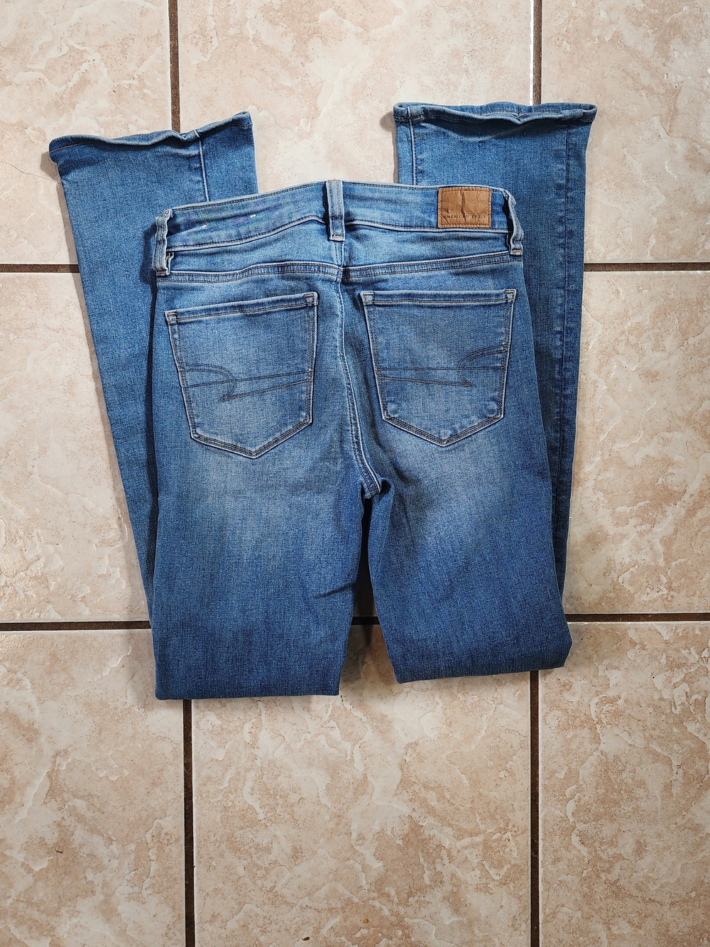 AE High Rise Skinny Kick - Picture 4 of 6